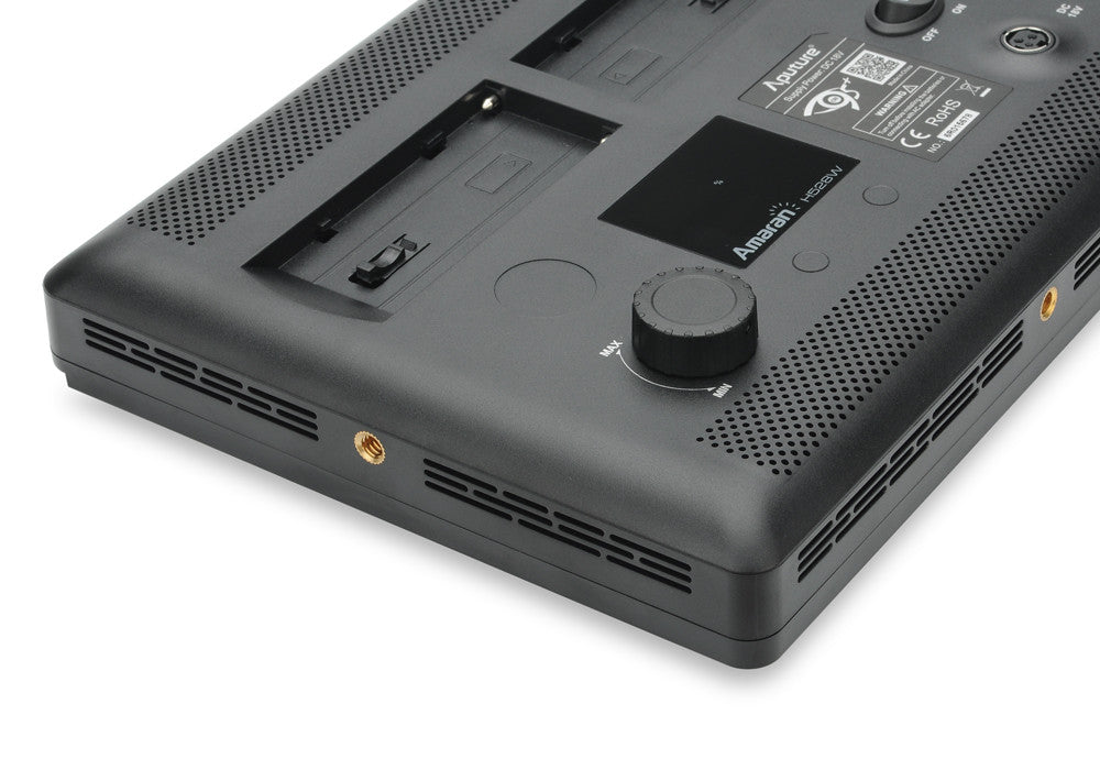 Amaran AL-528W LED Video Light - 528 LEDs, 95CRI, Wide Angle Beam, Long Lifespan, Two Color Filters, 5500K Color Temperature